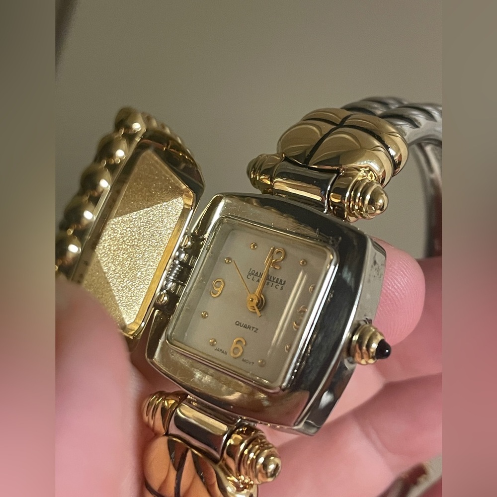 Joan Rivers Watch - Picture 3 of 12